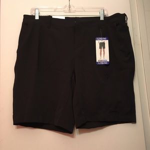 NWT Black Bermuda/cargo shorts - size large